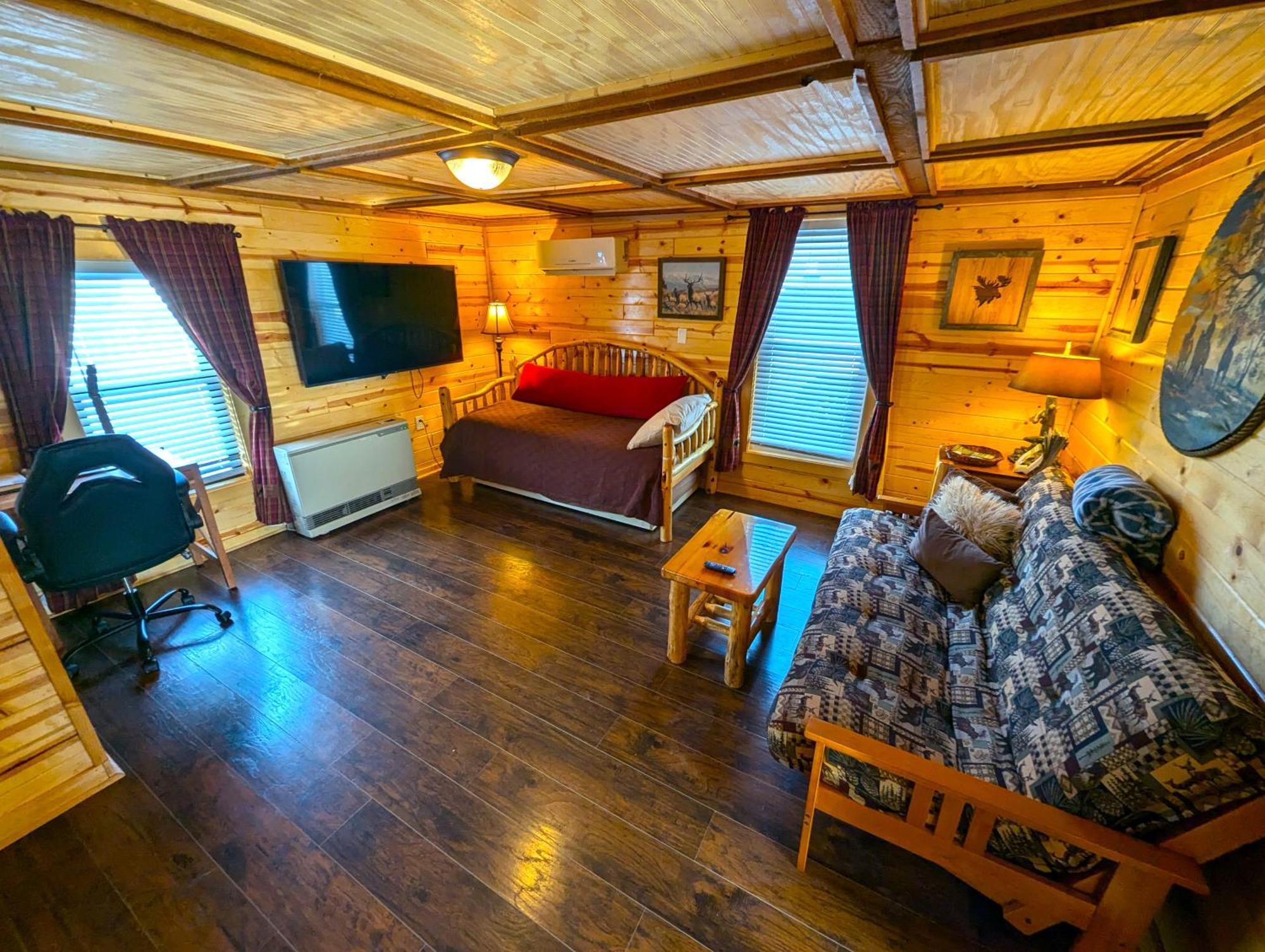 Yellowstone Treasure Guesthouses On The River Gardiner Exterior foto